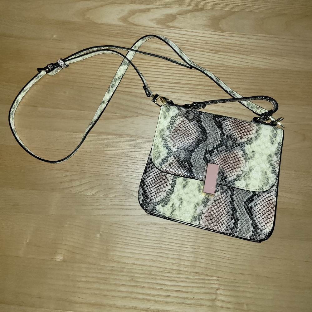 Gianni Bini Multicolor Snakeskin Crossbody Bag‎